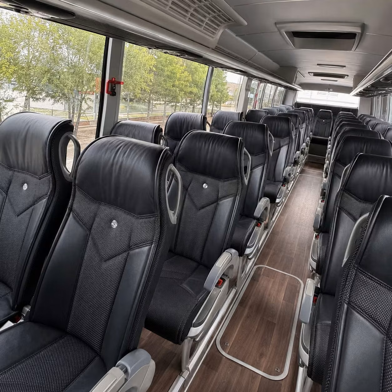 vallejo groups love long distance charter buses for wine country tours retreats and multi day trips